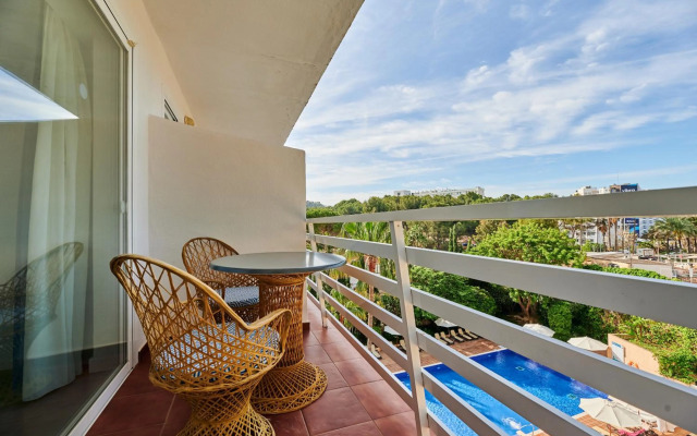 Hotel ROC Oberoy