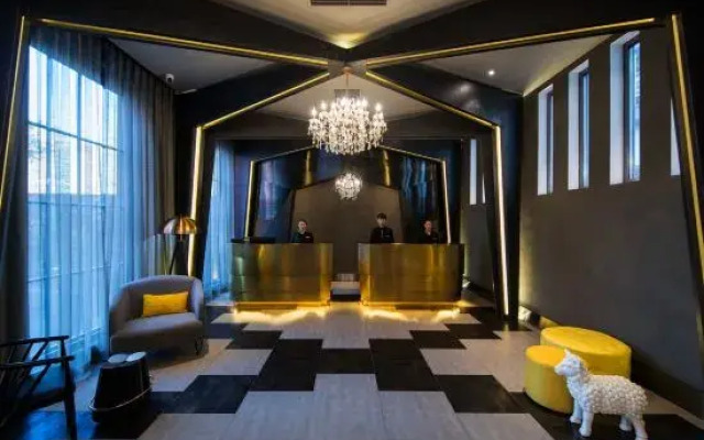 Jingcheng Yihe (Tian'an Park Guangqumen Inner Subway Station Store )