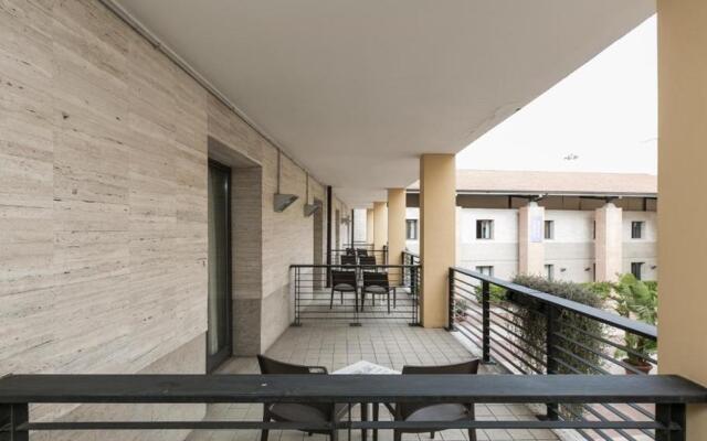 B&B Hotel Roma Tuscolana San Giovanni Hotel
