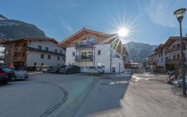 Finest Falken Suites ONE by All in One Apartments