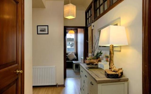 Argyll Mansions