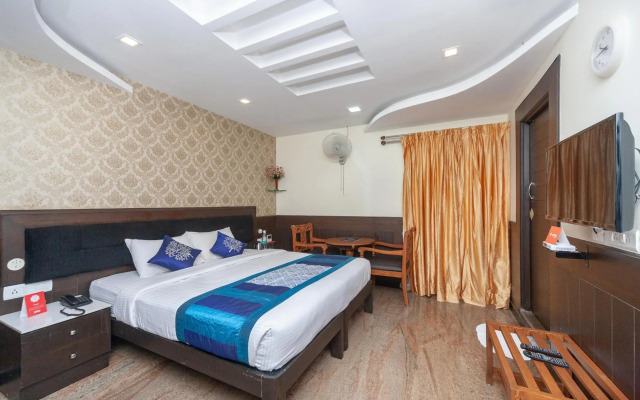 Hotel Sumi Palace