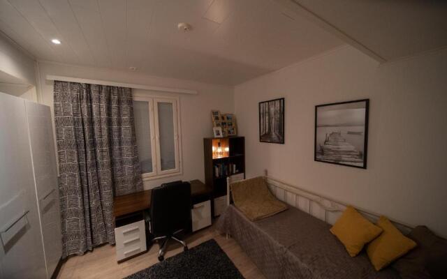 Cozy & Spacious Apartment