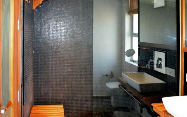 Aarivaa Luxury Designer Home Stay