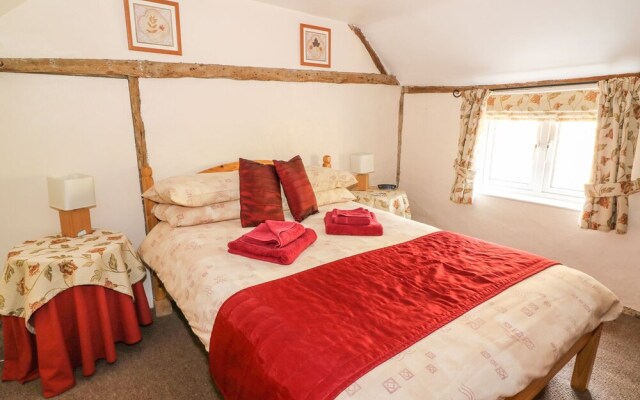 Poston Holiday Cottage