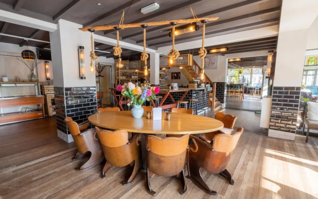 Hotel Fase Fier Eten en Drinken