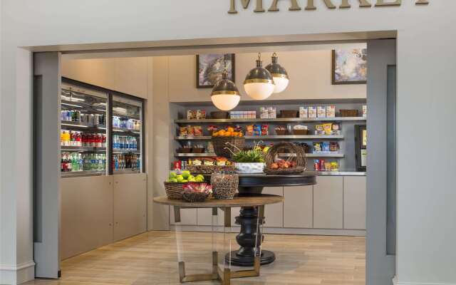 DoubleTree by Hilton Hotel Dallas – Love Field