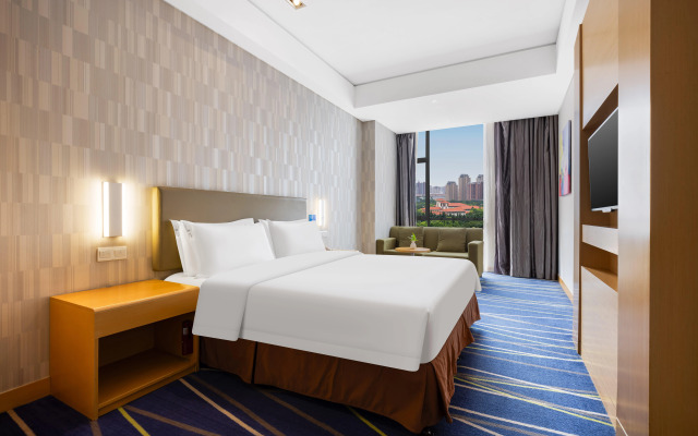 Holiday Inn Express Zhengzhou Airport by IHG