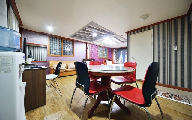 Changwon Masan White