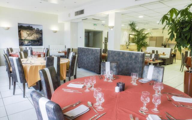 Kyriad Orange Centre