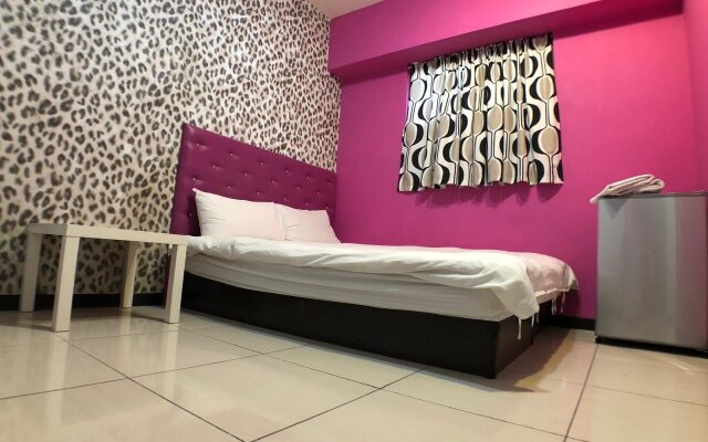 Taichung Calfhouse Hostel
