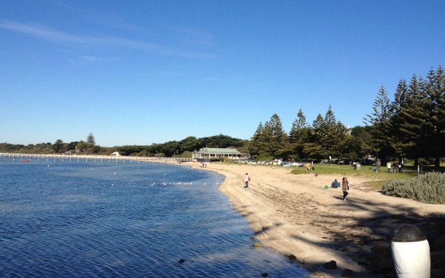 Beachwalk Cottage