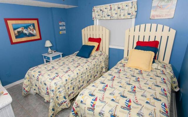 Seaside Beach & Racquet Club