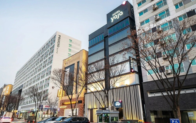Seongnam Yaja Sujin Station