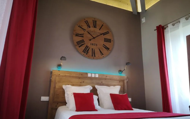 Le Relais des Deux Tours