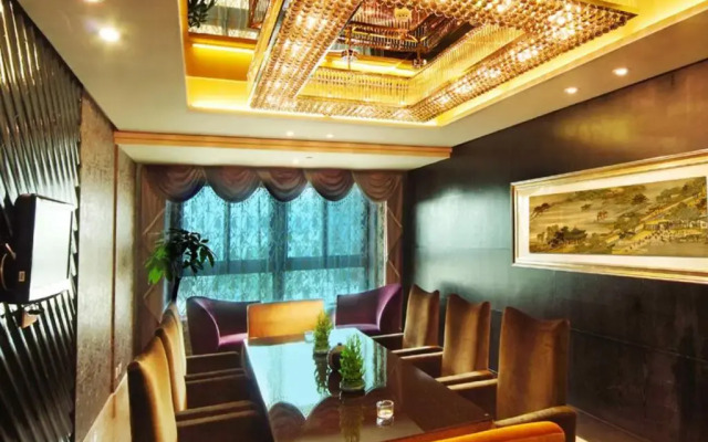 Grand Sinan Hotel