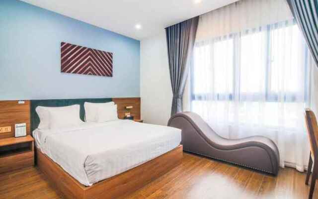 Grand Lee Hotel