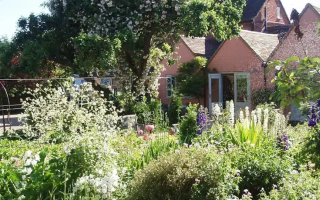 Ivydene House B&b
