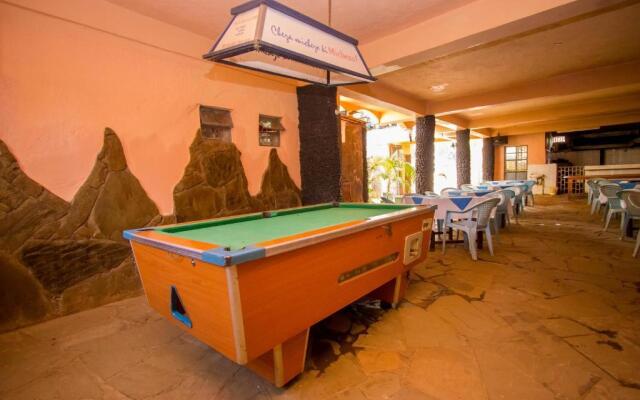Slopes Villa Hotel
