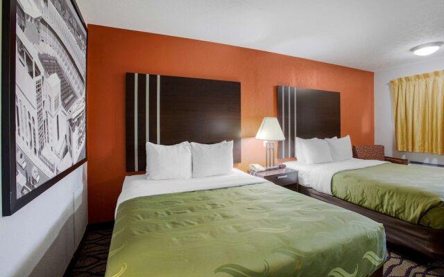 Super 8 Reynolds /East Columbus Area