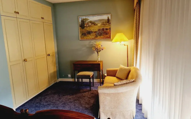 Paradise lake view Apartment
