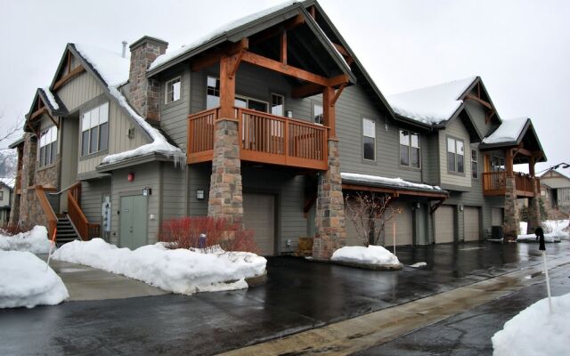 White Pines 3 Bedroom Fox Point At Redstone Village