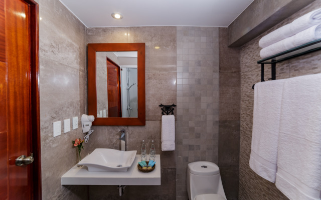 Yawar Inka Hotel