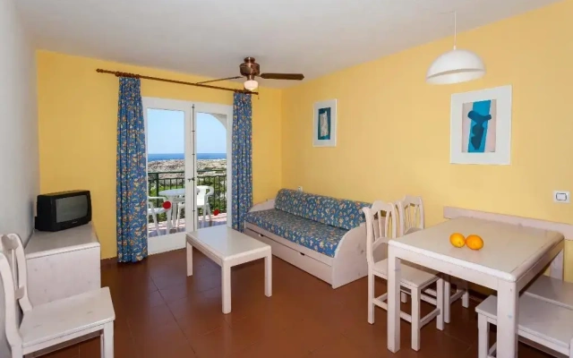 Apartamentos Roc Oasis Park