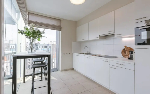 Huswell - Cozy Seaside Apartment With Terrace