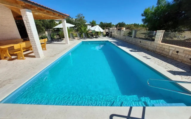 Pranjic Delux Guest House