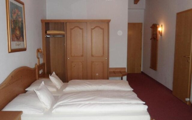 Sweet Cherry Boutique & Guesthouse Tyrol