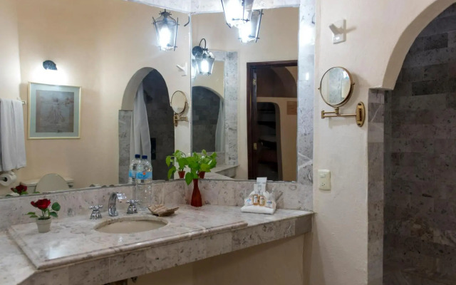 Villablanca Garden Beach Hotel