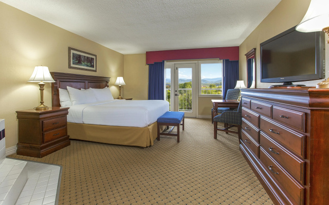 Music Road Resort Hotel and Inn