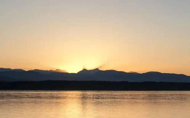 Fossil Beach Farm (Glamping)