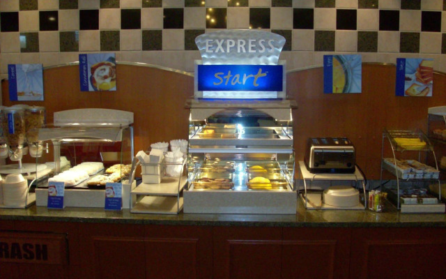 Comfort Inn and Suites Plano East