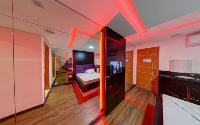 Motel Fantasy 4