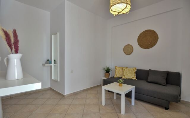 Eva Studios & Apartments