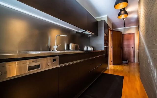 DAHome - Collector's Luxurious Apartment