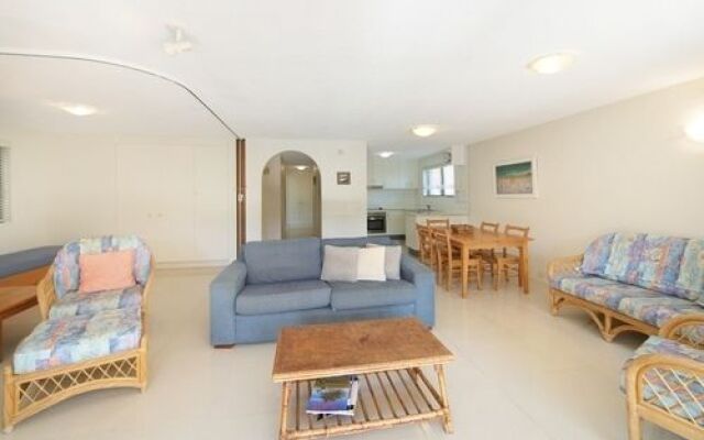 Lahaina Apartments