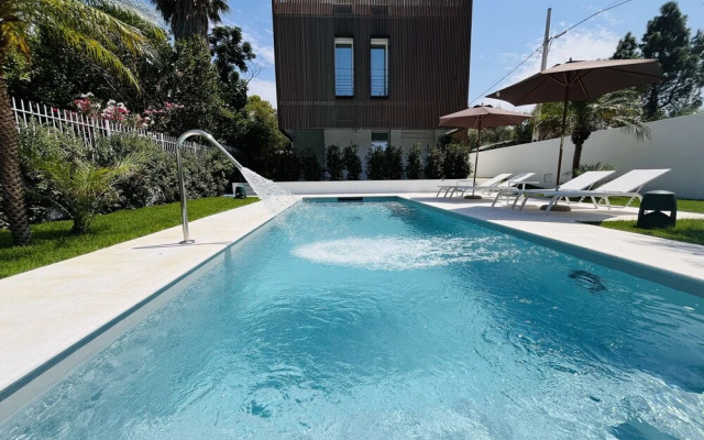 Marina Boutique Rooms