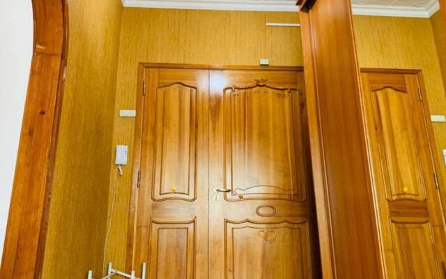 Sovetskij 59 Trehkomnatnye apartamenty rjadom s Administratsiej