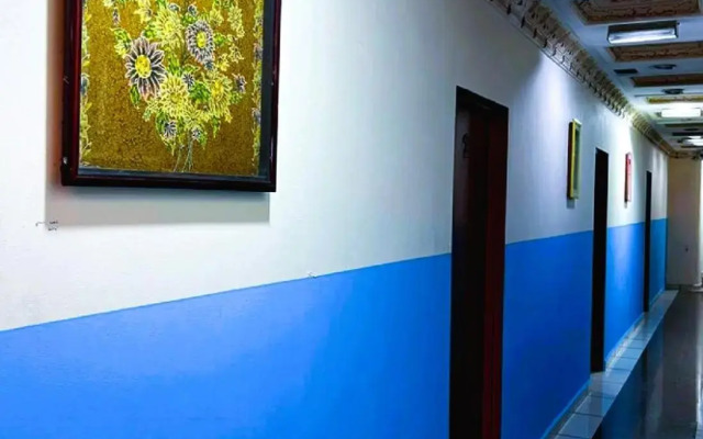 New Wave Hotel Seri Kembangan