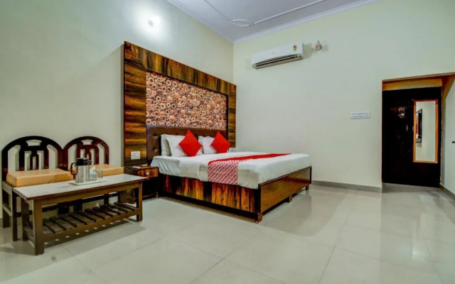 Hotel Saif by OYO