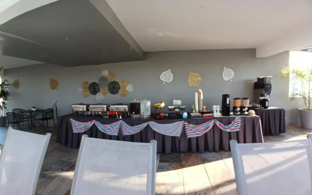 Hotel & Suites Las Palmas