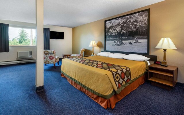 Sutton Suites Hotel