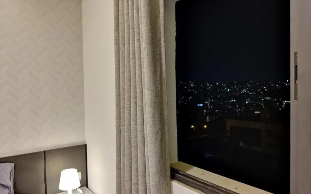 Luxury Room 44 m Near Downtown and all Services