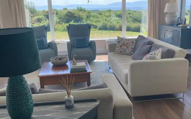 Luxury Galway Getaway With 5 Bedrooms