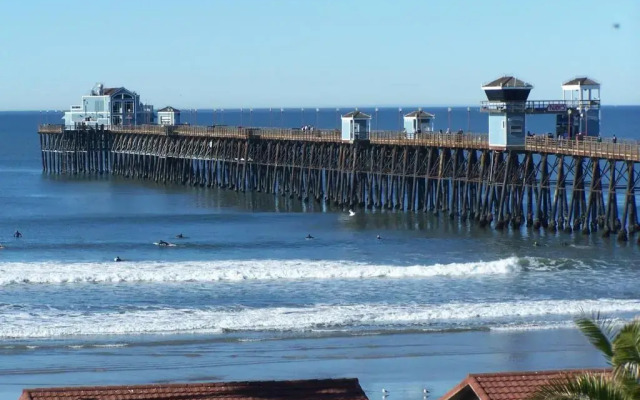 Oceanside Travelodge