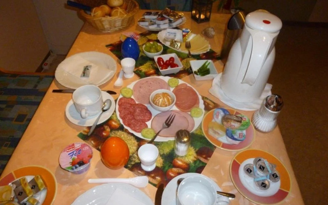 Pension am Peeneufer