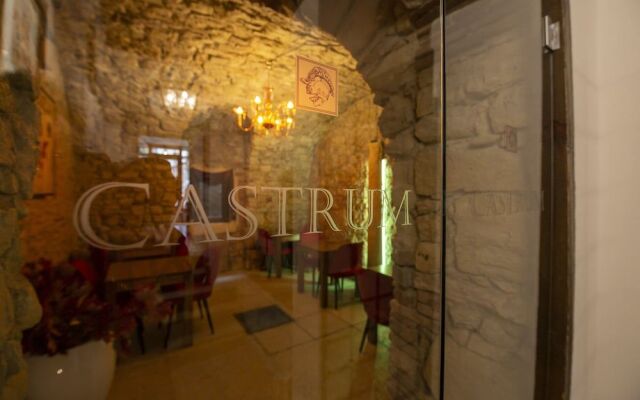 Castrum Wine Relais